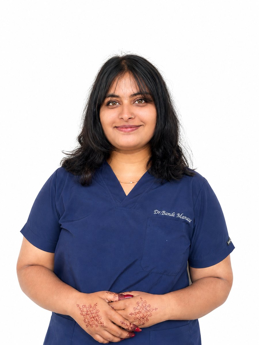 Dr. Manasa Bandi, Clinic Head at STHIRA Dentistry & Facial Surgery